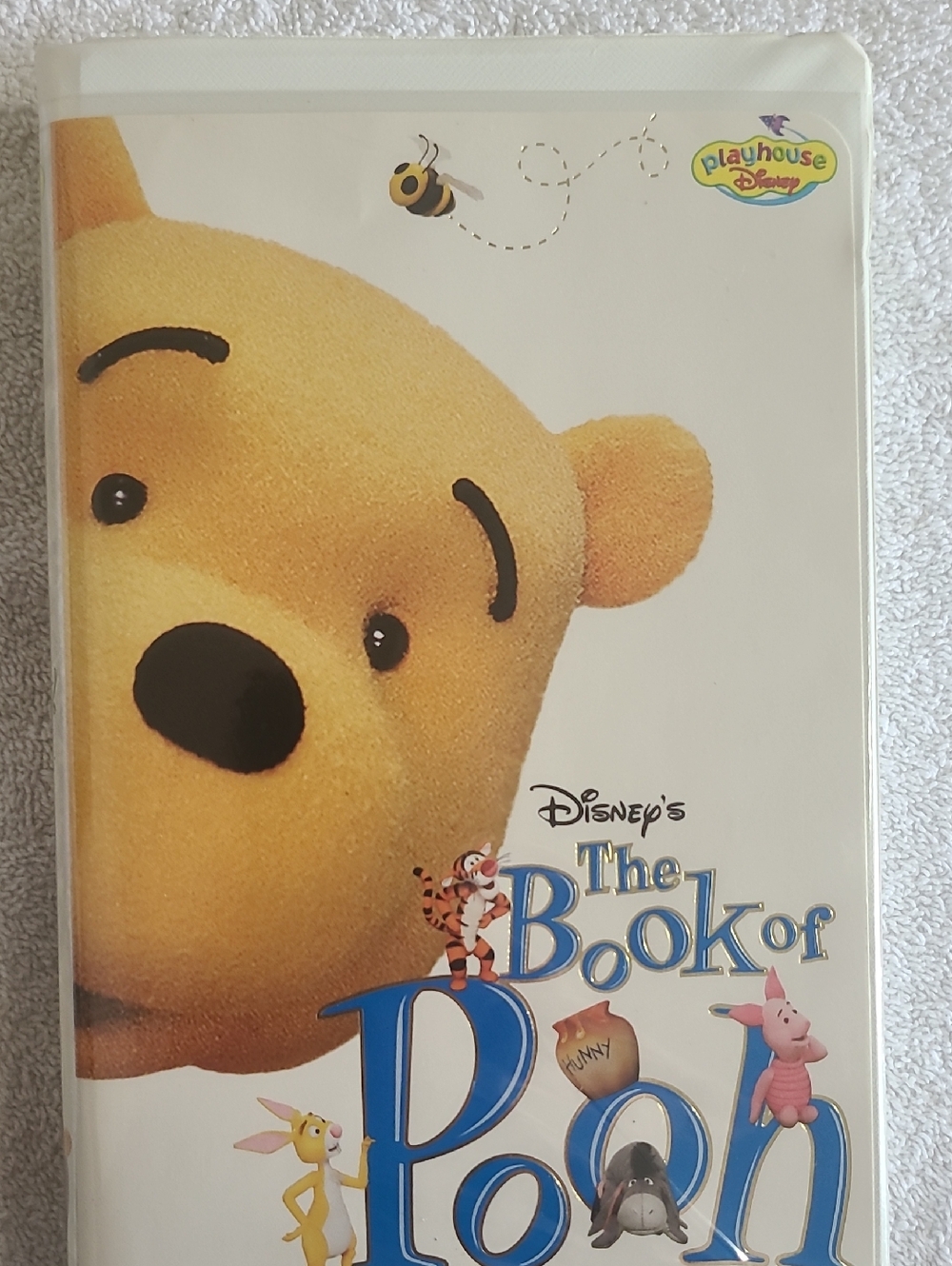 Disney Winnie the Pooh Cover Art VHS – Yellow and Blue
